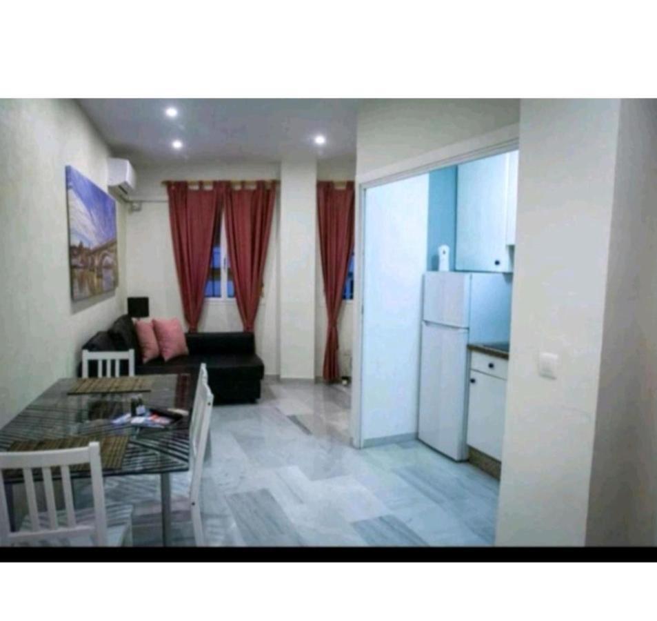 Apartamentos Centro Historico เซบีญา ภายนอก รูปภาพ