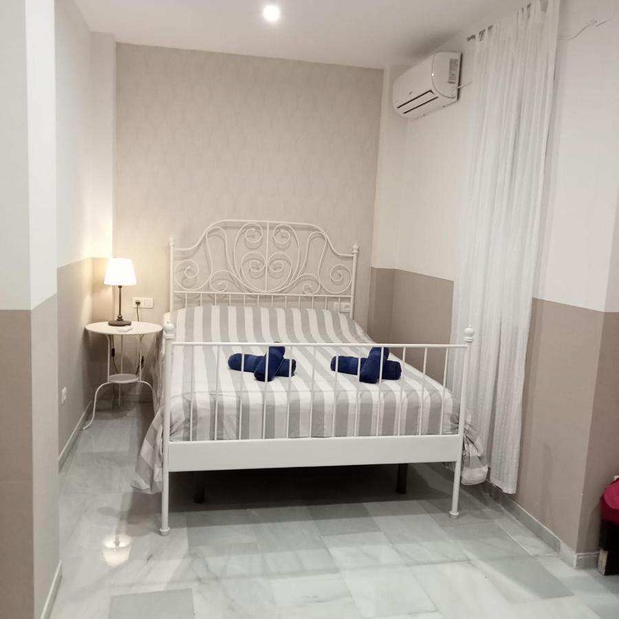 Apartamentos Centro Historico เซบีญา ภายนอก รูปภาพ