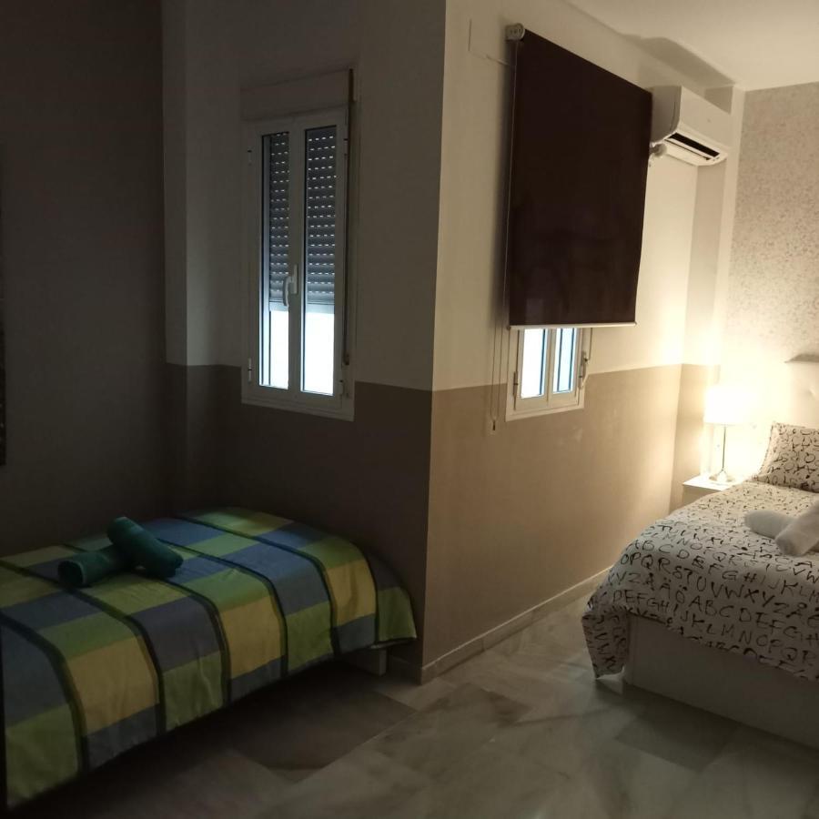 Apartamentos Centro Historico เซบีญา ภายนอก รูปภาพ