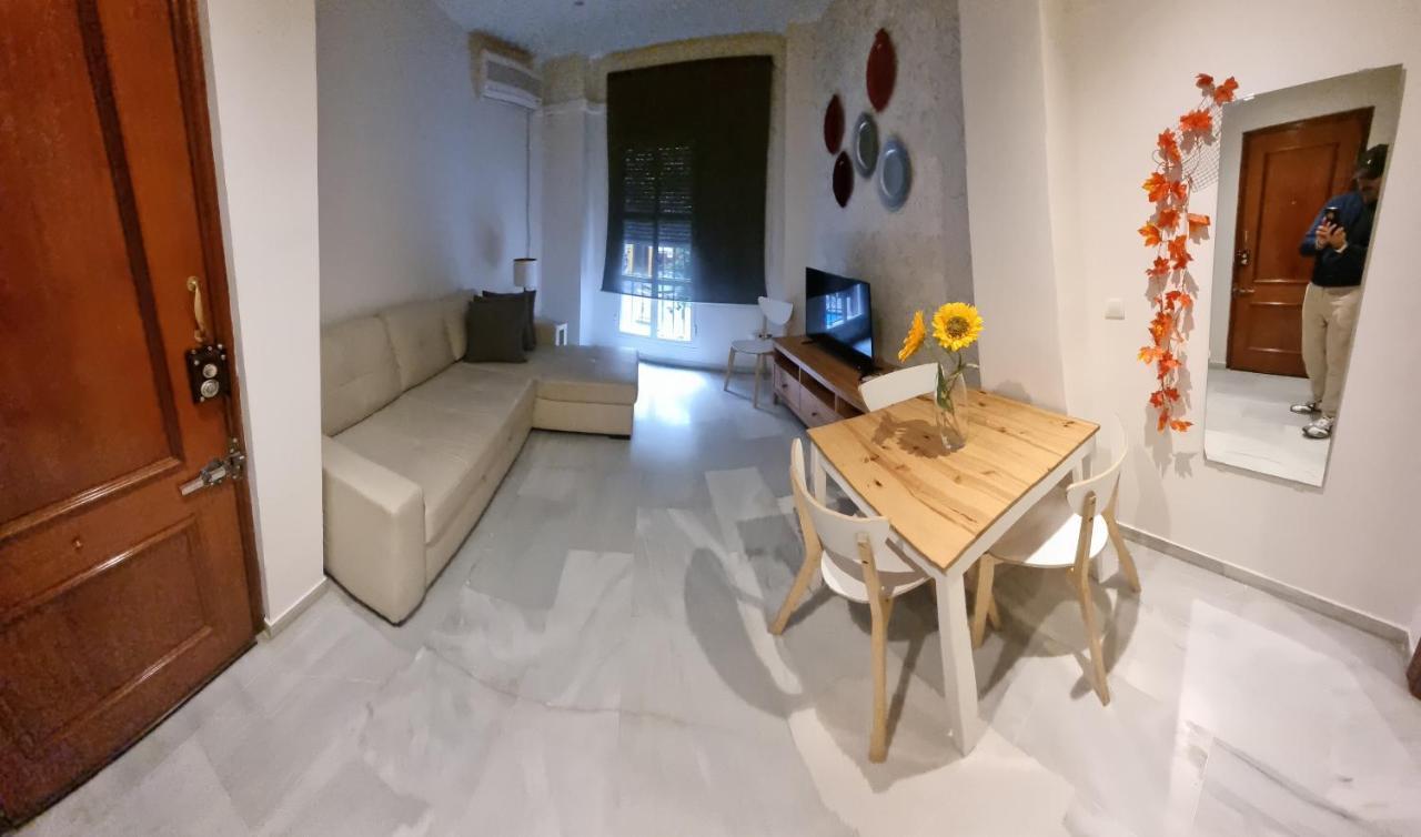 Apartamentos Centro Historico เซบีญา ภายนอก รูปภาพ